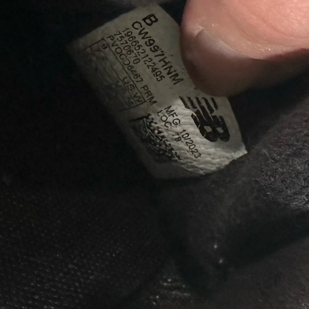 New Balance 997th Sneaker Women’s 9 - Picture 6 of 6